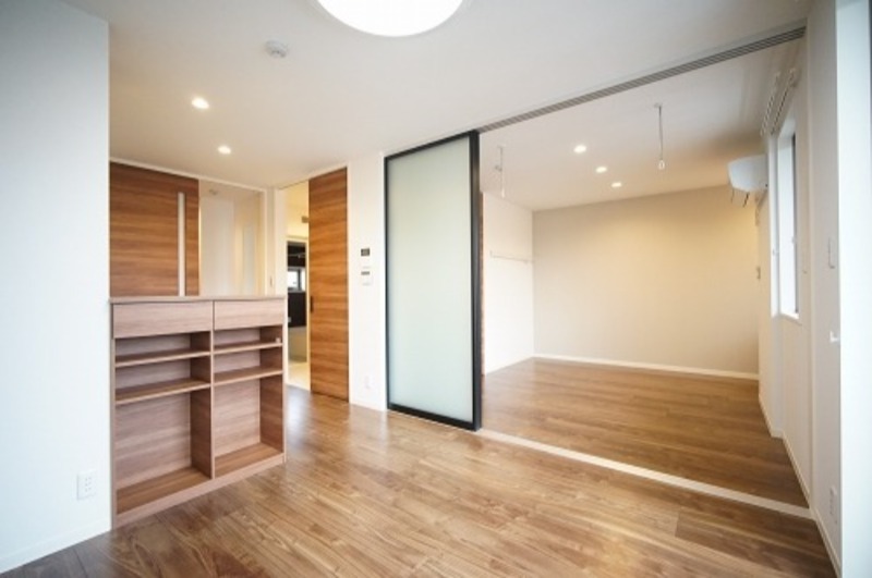 居室・リビング　図面と現状に相違がある場合には現状を優先