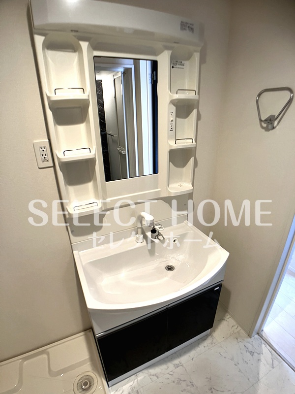 洗面設備　同型タイプ