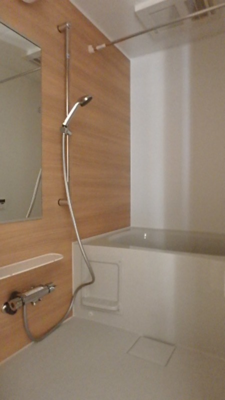 バス・シャワールーム　図面と現状に相違がある場合には現状を優先