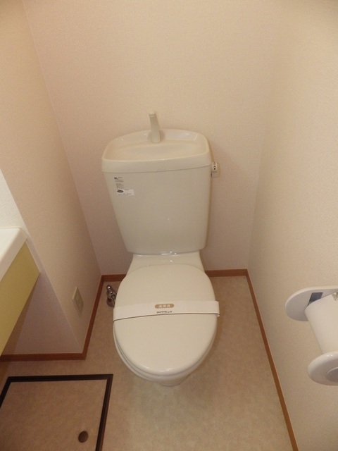 トイレ　別号室