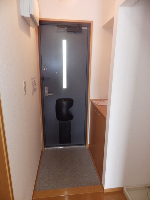 玄関　別号室