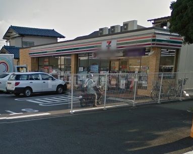 コンビニ　セブンイレブン稲毛東店（コンビニ）まで670m