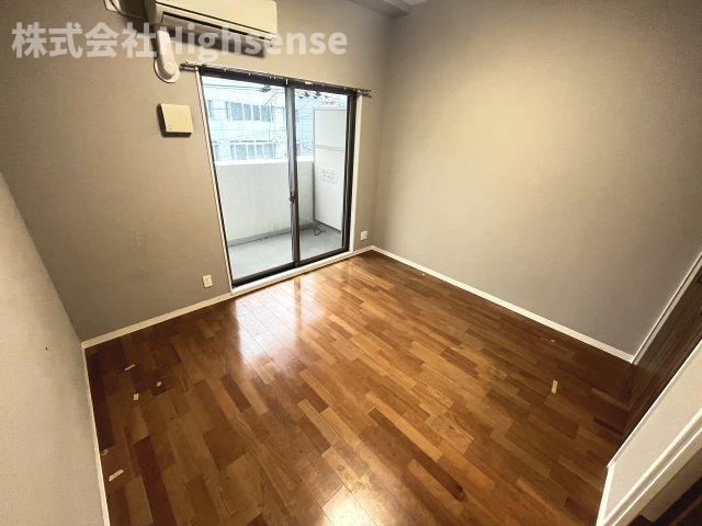 居室・リビング　居間です