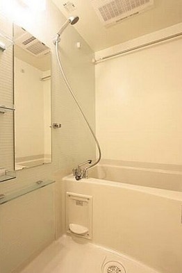 バス・シャワールーム　風呂