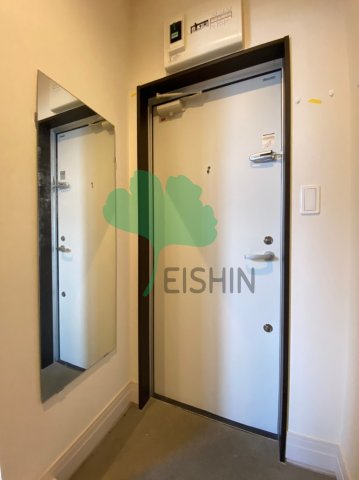 玄関　下駄箱もしっかりついてます！