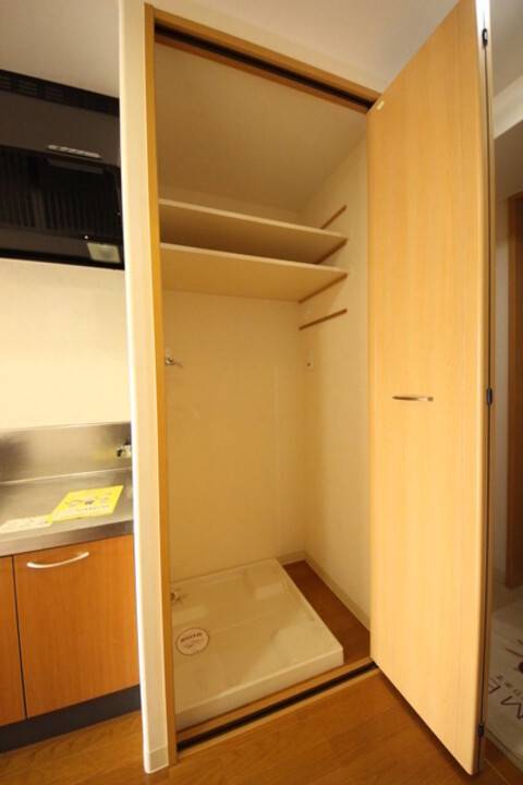 洗面設備　洗濯機置場