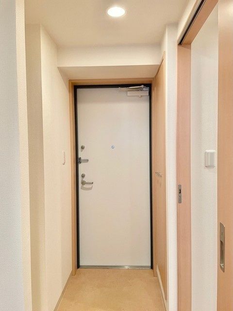 玄関　（別タイプ参考写真）K2　荒川区東日暮里3