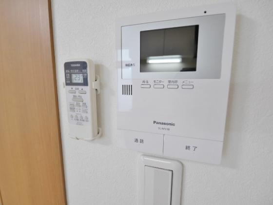 セキュリティ　モニターホンあり。来客時も安心です。