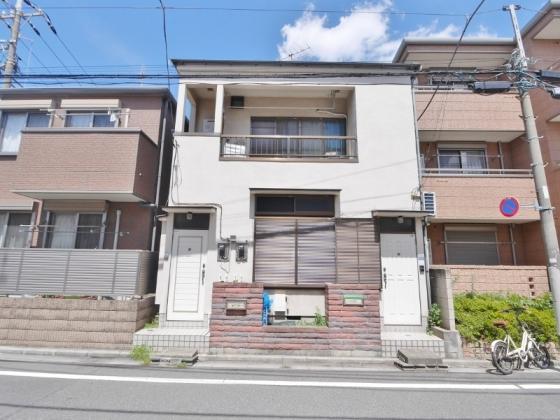 建物外観　１フロア１世帯／平和公園近く住環境良好