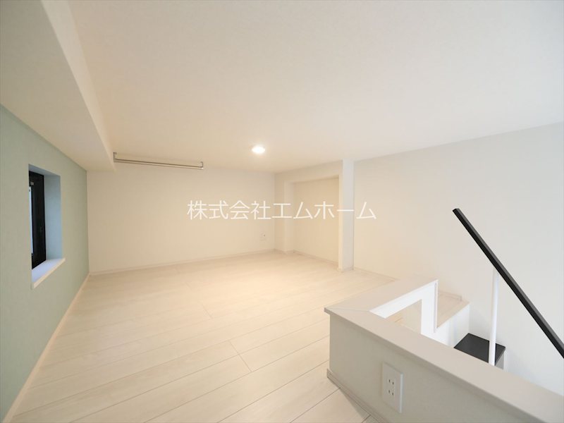その他部屋・スペース　ロフト5.8帖（収納にも寝室にも使えます）