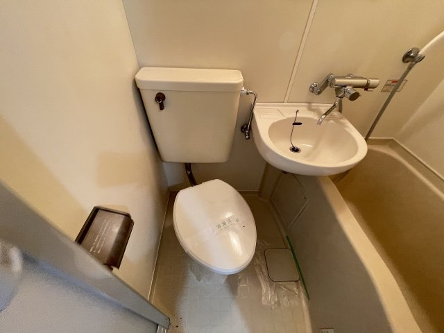 トイレ　落ち着いたトイレです