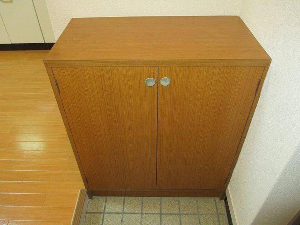 収納　シューズボックス