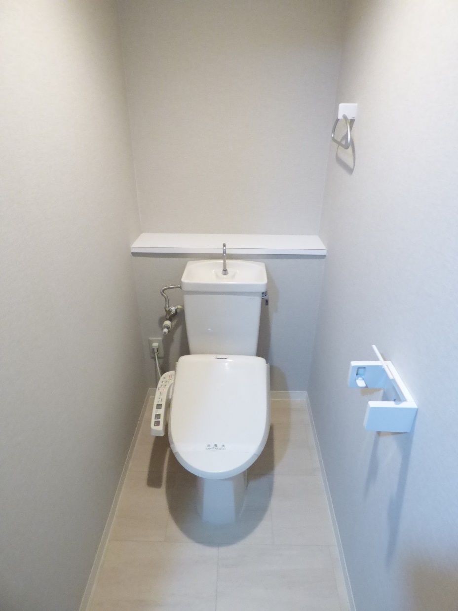 トイレ　別部屋参考写真