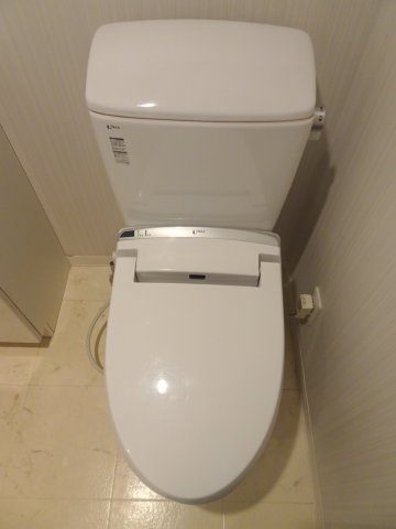 トイレ　グランド・ガーラ横濱桜木町