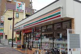 コンビニ　セブンイレブン神戸岡本2丁目店（コンビニ）まで185m