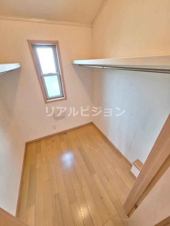 収納　別部屋参考写真