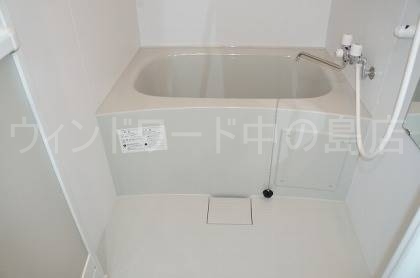 バス・シャワールーム　詳細は、ウィンドワード中の島店までご相談下さい。