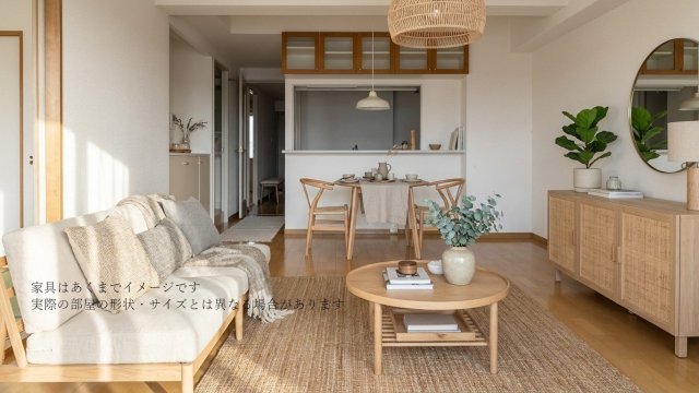 建物外観　写真はリビングダイニングのレイアウトの一例です　実際に家具家