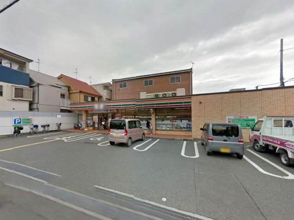 コンビニ　セブンイレブン大阪喜連5丁目店（コンビニ）まで293m