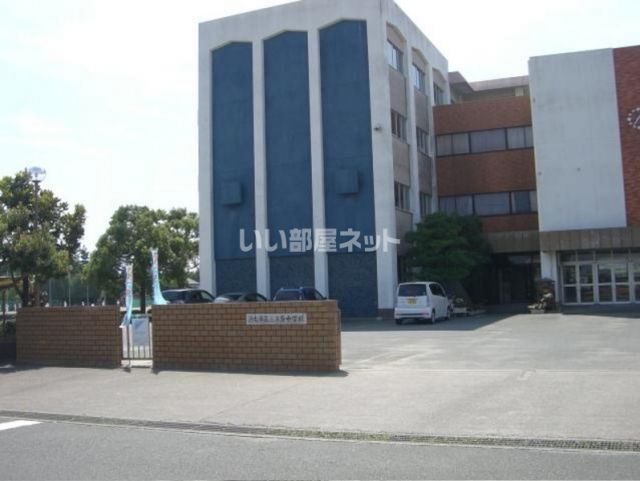 中学校　浜松市立三方原中学校（中学校）まで2636m
