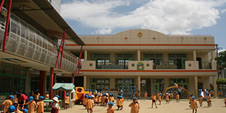 幼稚園・保育園　認定こども園勝山愛和第四幼稚園（幼稚園・保育園）まで992m