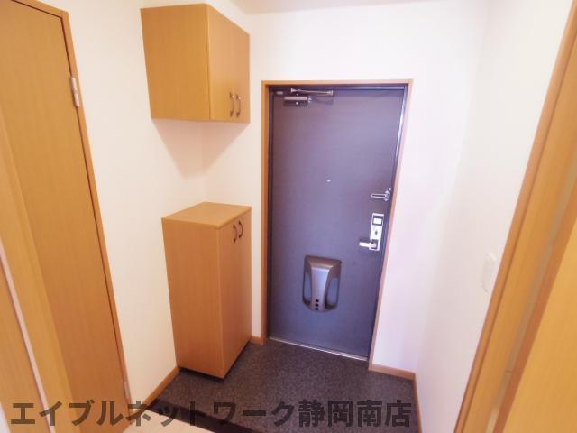 玄関　きれいな玄関です