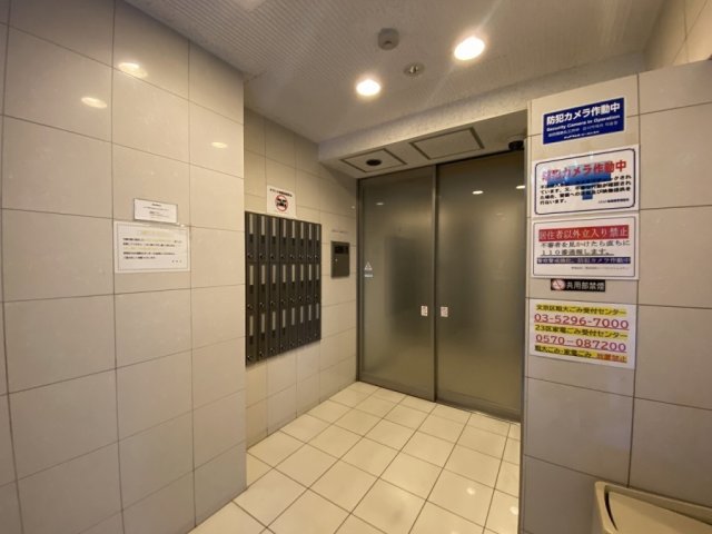 ロビー