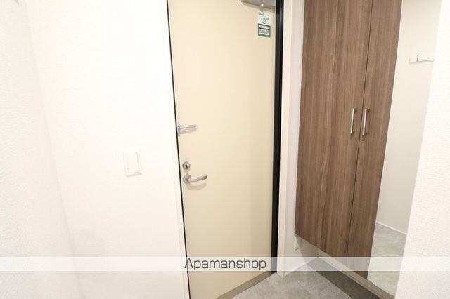 DーROOM 369の玄関写真