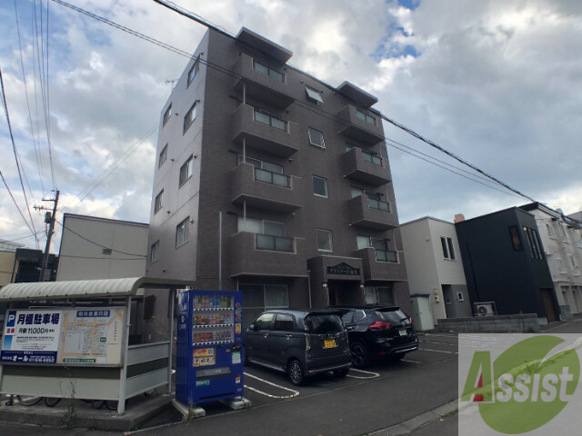建物外観　札幌市北区北三十六条西「グランメール麻生」