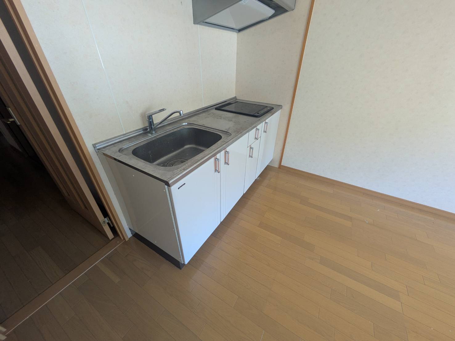 キッチン　2026年8月撮影※現況を優先します