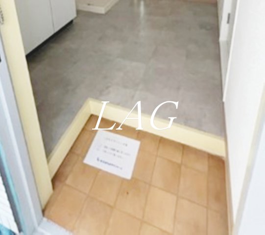 玄関　玄関です。