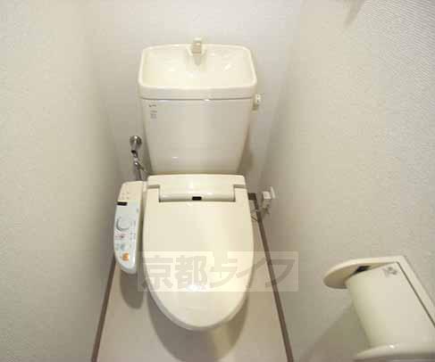 トイレ　ウォシュレット付きトイレ