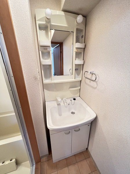 洗面設備　※代表タイプの写真のため実際と異なる場合がございます