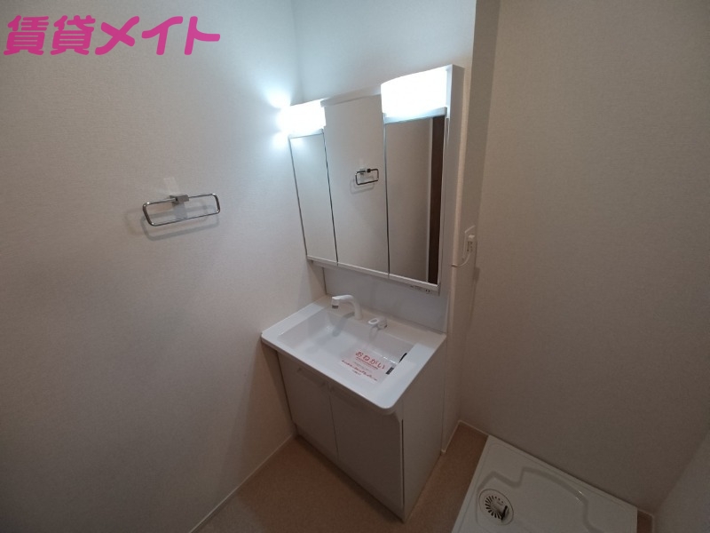 洗面設備　同型画像参考