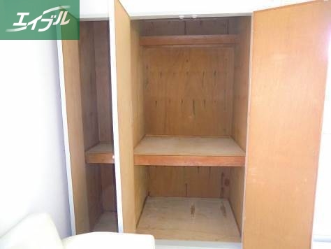 収納　同物件の別のお部屋の画像です。実際とは異なります。