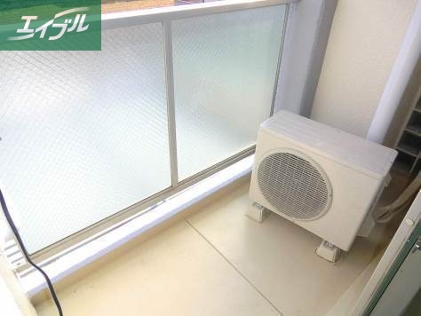 バルコニー　同物件の別のお部屋の画像です。実際とは異なります。