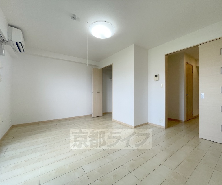 居室・リビング　清潔感のあるお部屋です！