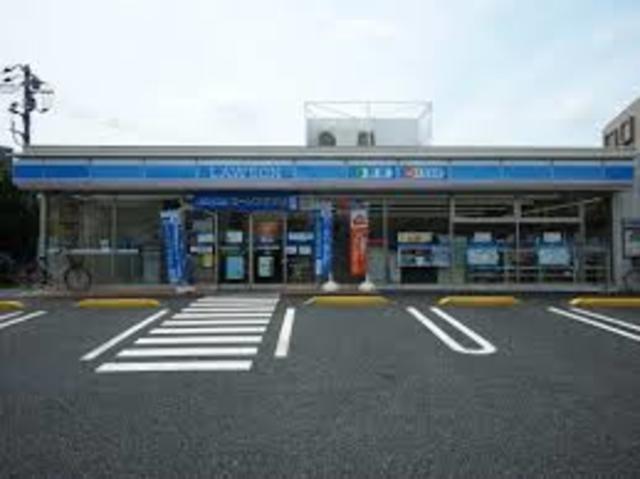 コンビニ　ローソン練馬中村三丁目店（コンビニ）まで282m