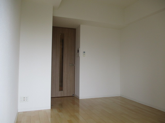 居室・リビング　きれいなお部屋です