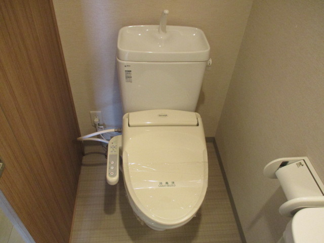 トイレ　清潔感のあるきれいなトイレです
