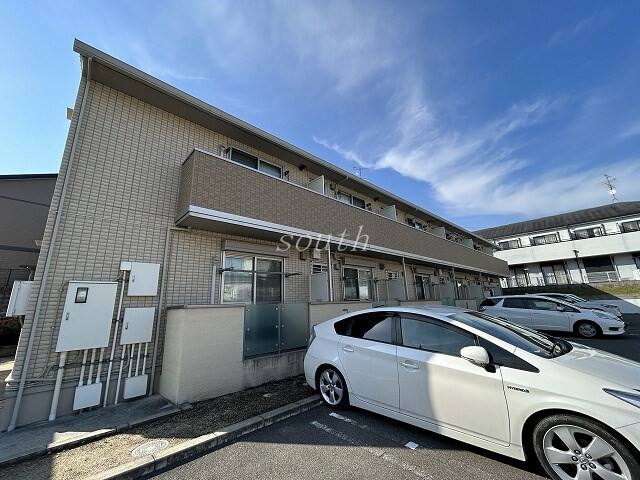 スカイコート津久野の外観写真