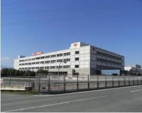 郵便局　綾瀬郵便局（郵便局）まで496m