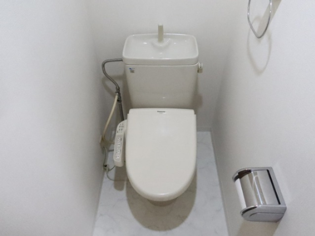 トイレ　別部屋参考写真