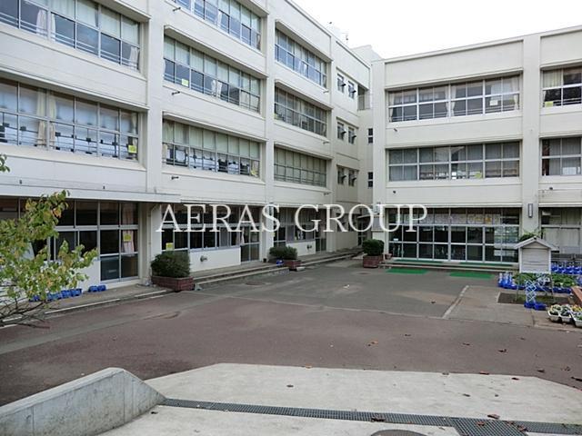 小学校　横浜市立港北小学校（小学校）まで263m