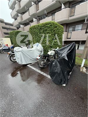 グリムコートの外観写真