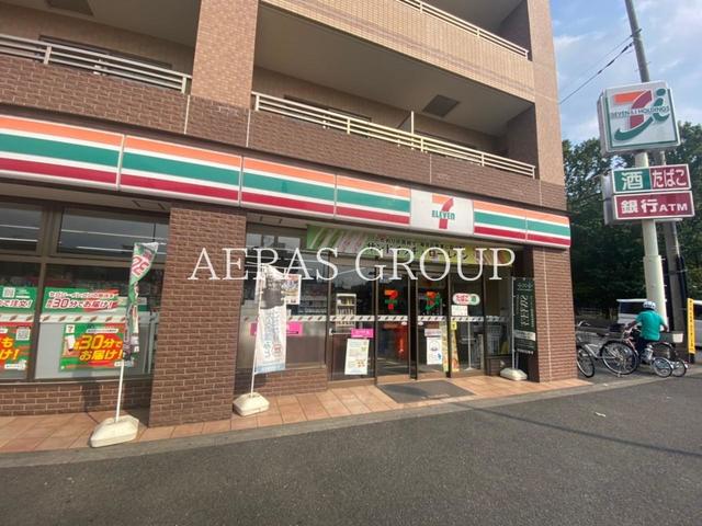 コンビニ　セブン-イレブン 新座新堀３丁目店（コンビニ）まで205m