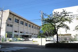 中学校　伊丹市立笹原中学校（中学校）まで792m
