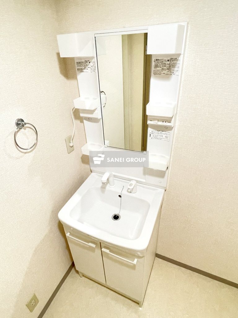 洗面設備　同仕様