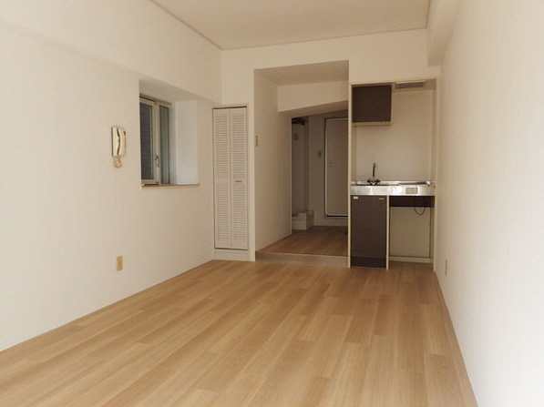 居室・リビング　写真は同マンションの別のお部屋のものです
