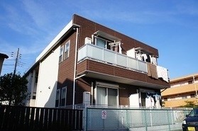 建物外観　落ち着いた雰囲気の外観です